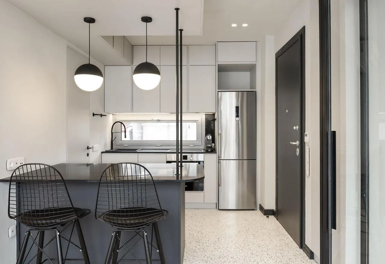 Open Light Apt - Downtown Thessaloniki Appartement