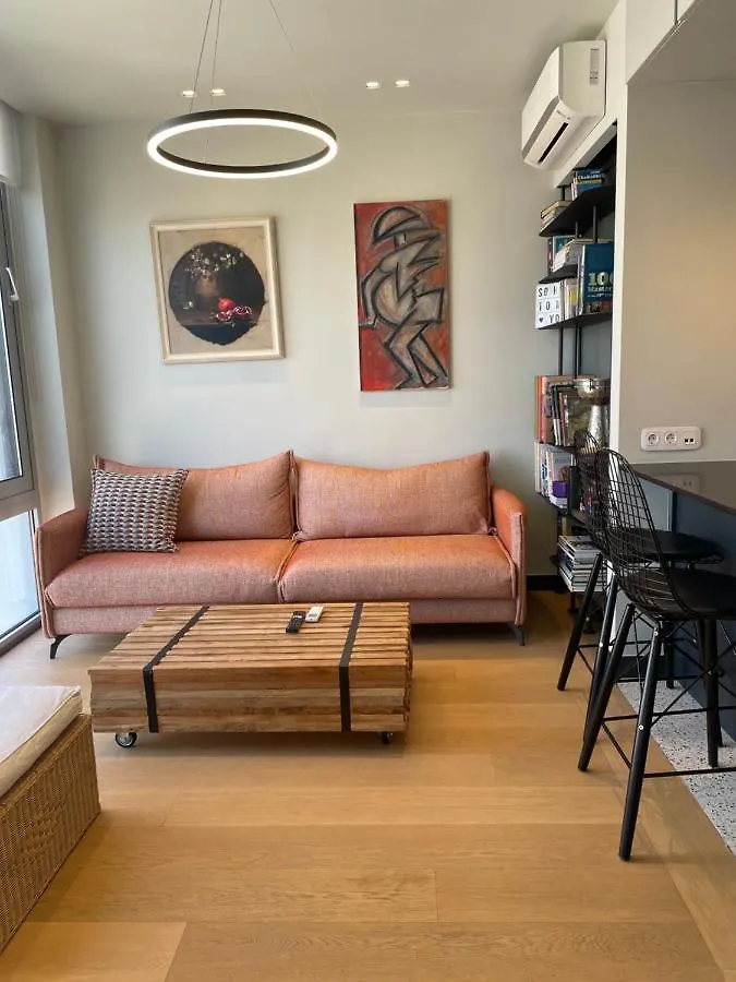 Open Light Apt - Downtown Thessaloniki Appartement